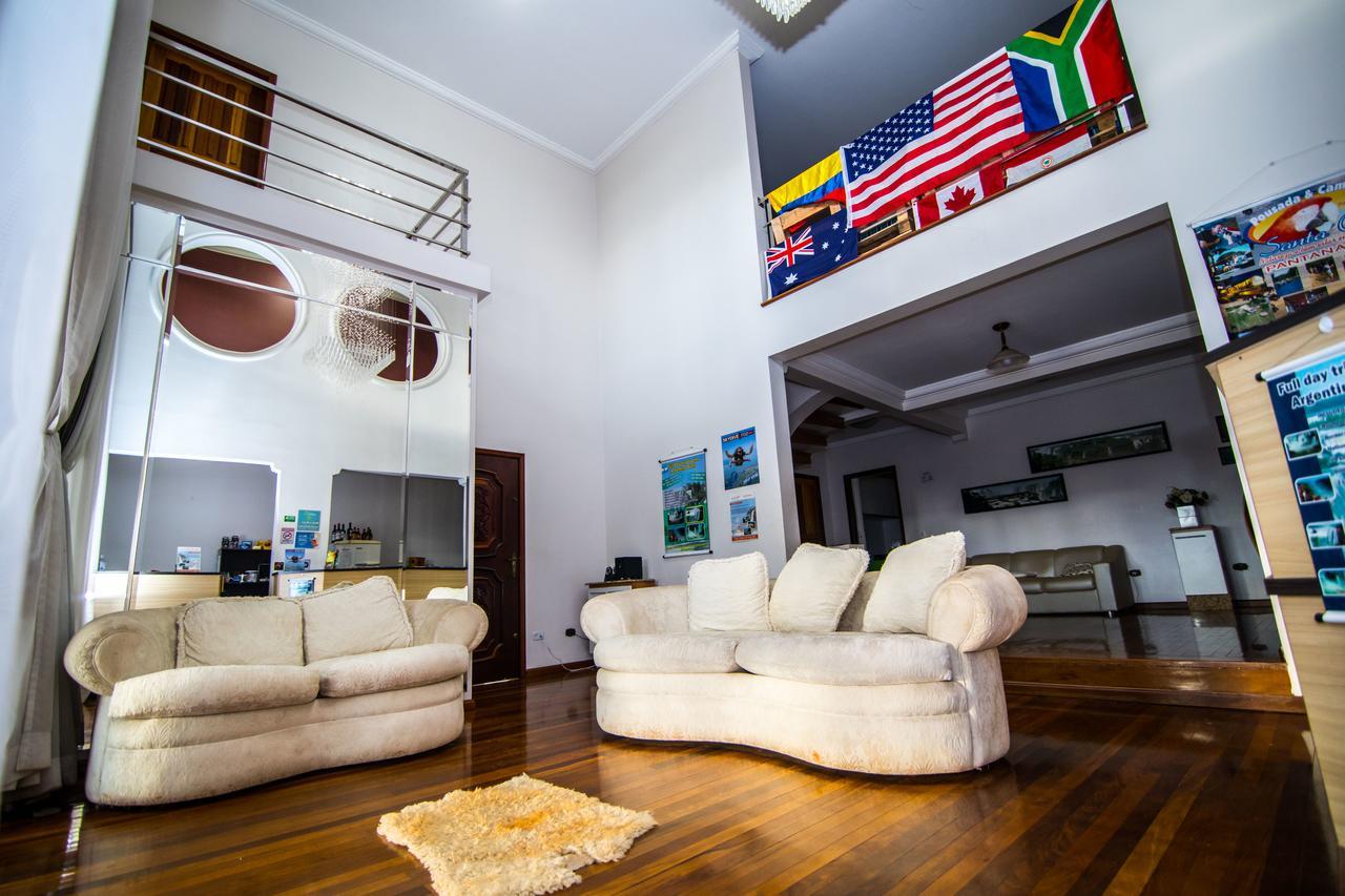 Made In Brazil Hostel Фос-ду-Іґуасу Екстер'єр фото