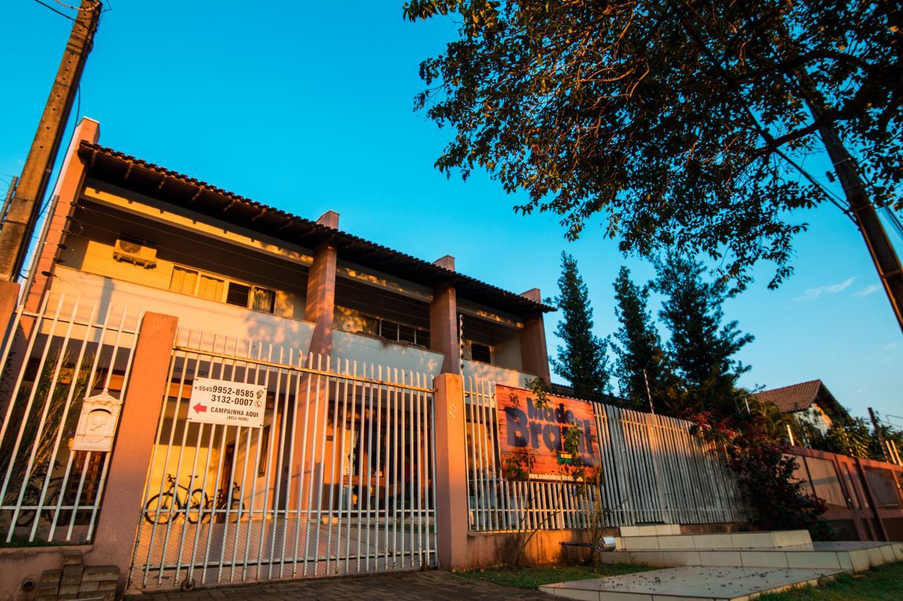 Made In Brazil Hostel Фос-ду-Іґуасу Екстер'єр фото