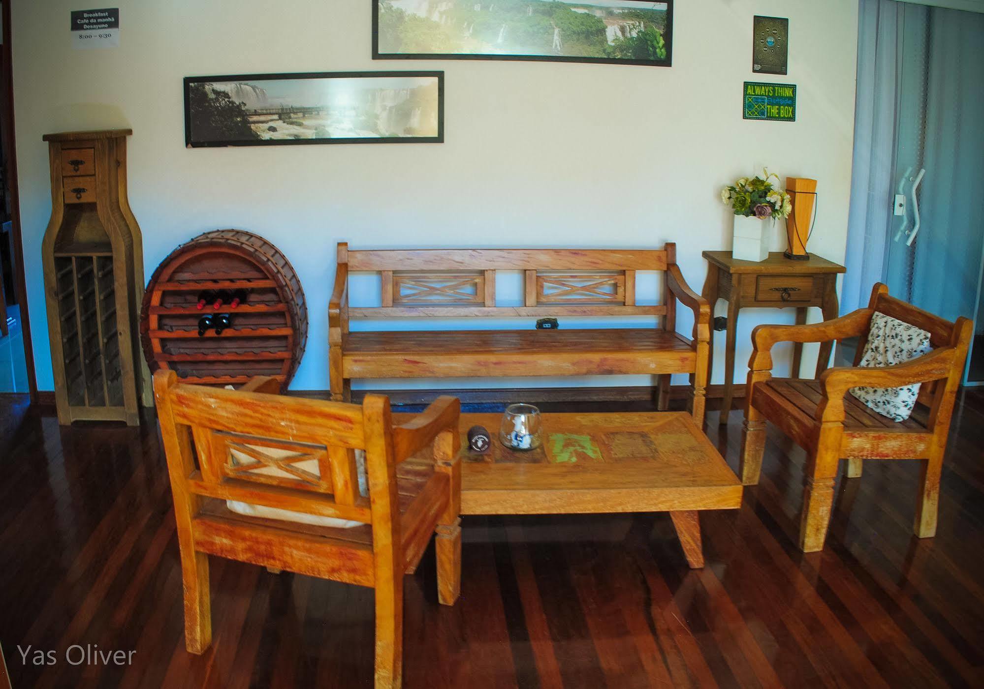 Made In Brazil Hostel Фос-ду-Іґуасу Екстер'єр фото