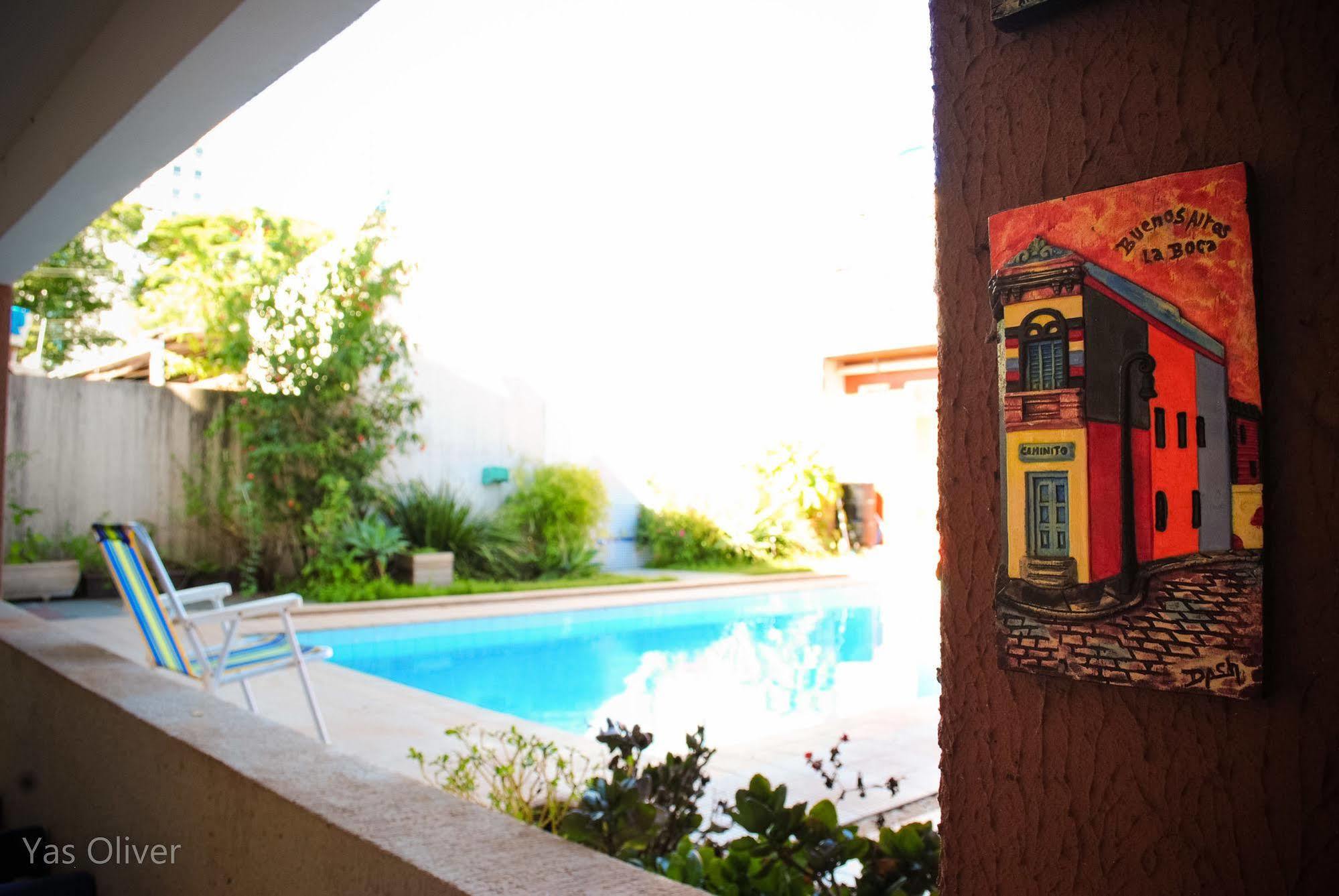 Made In Brazil Hostel Фос-ду-Іґуасу Екстер'єр фото